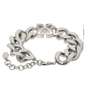 Off-White Silver Arrow Chain Bracelet